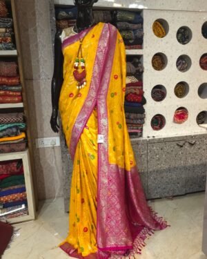 All Over Jungla Mushroo  Silk Saree