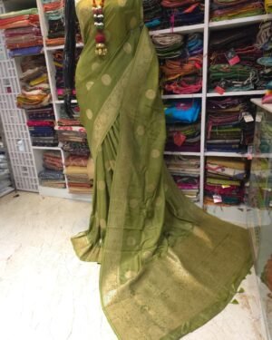 Dola Silk Benarasi Saree With Peacock Buta