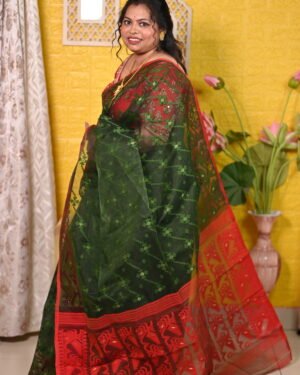 Jamdani Saree