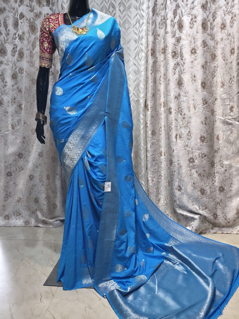Semi Khaddi Saree