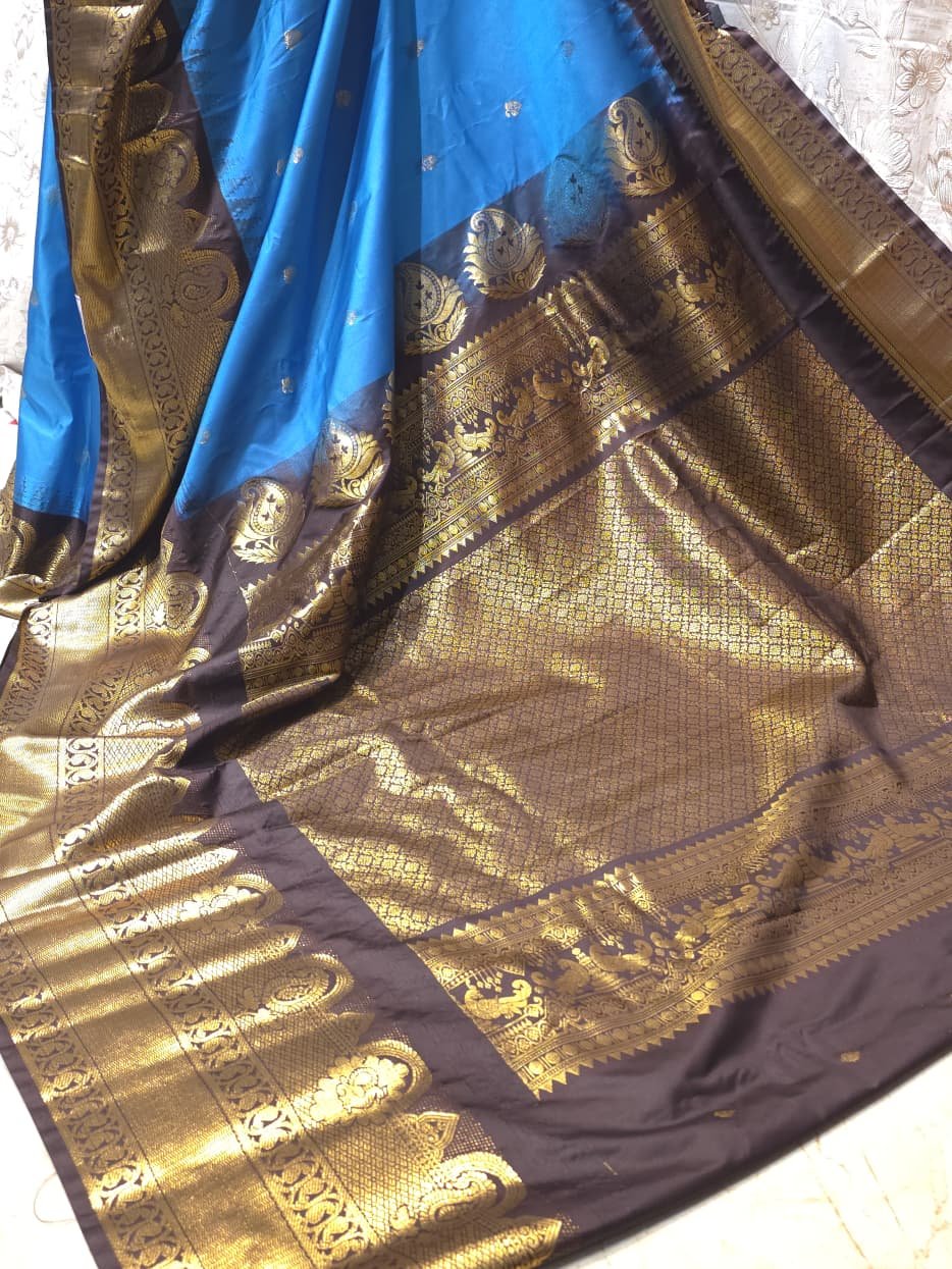 Semi Silk Gadwal Saree - Image 3