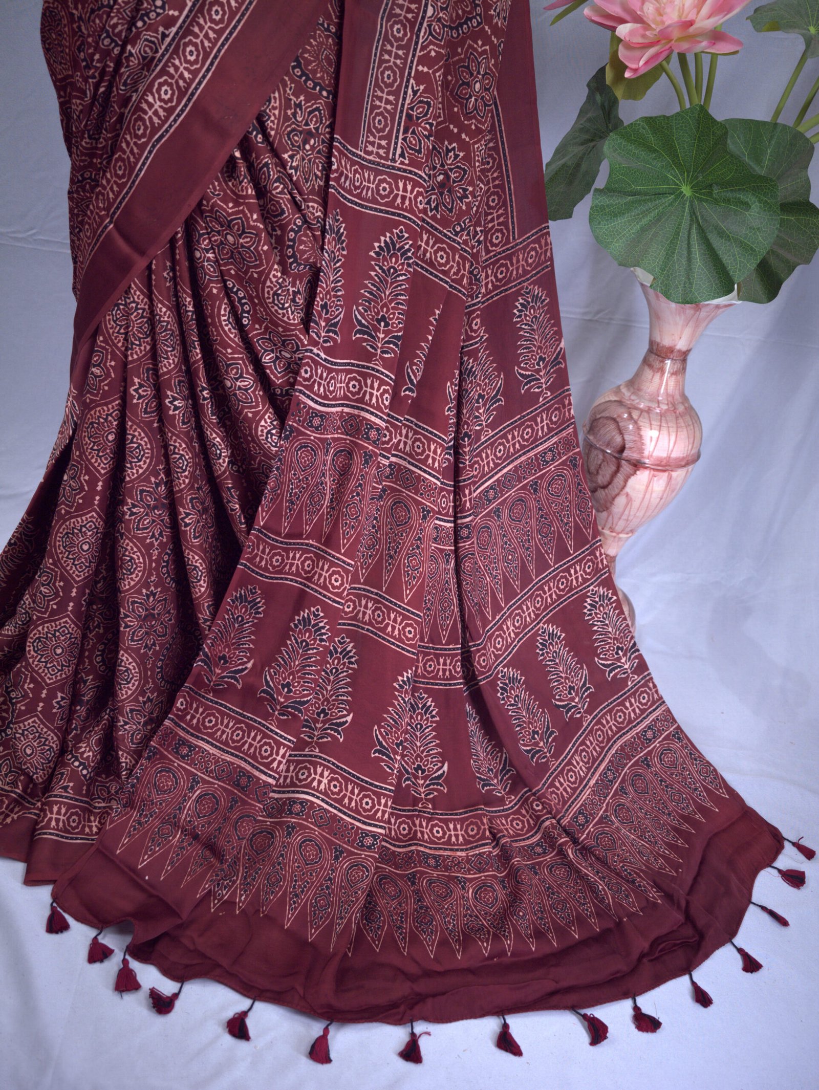Ajrakh Modal Saree - Image 2