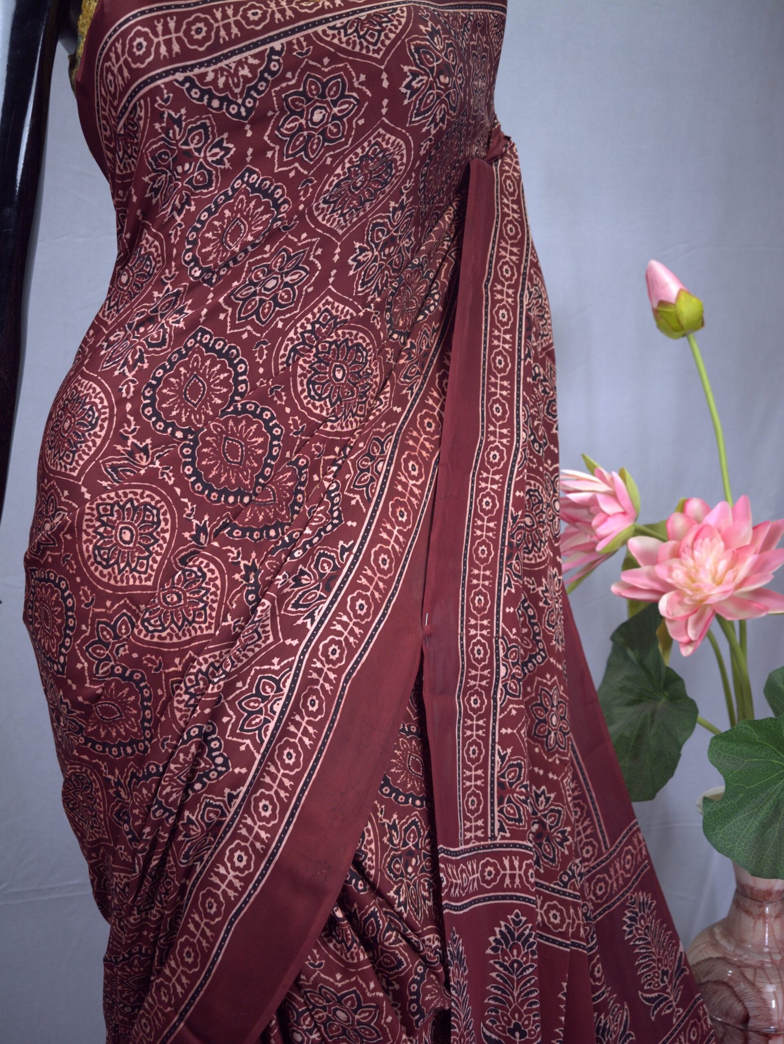 Ajrakh Modal Saree - Image 3