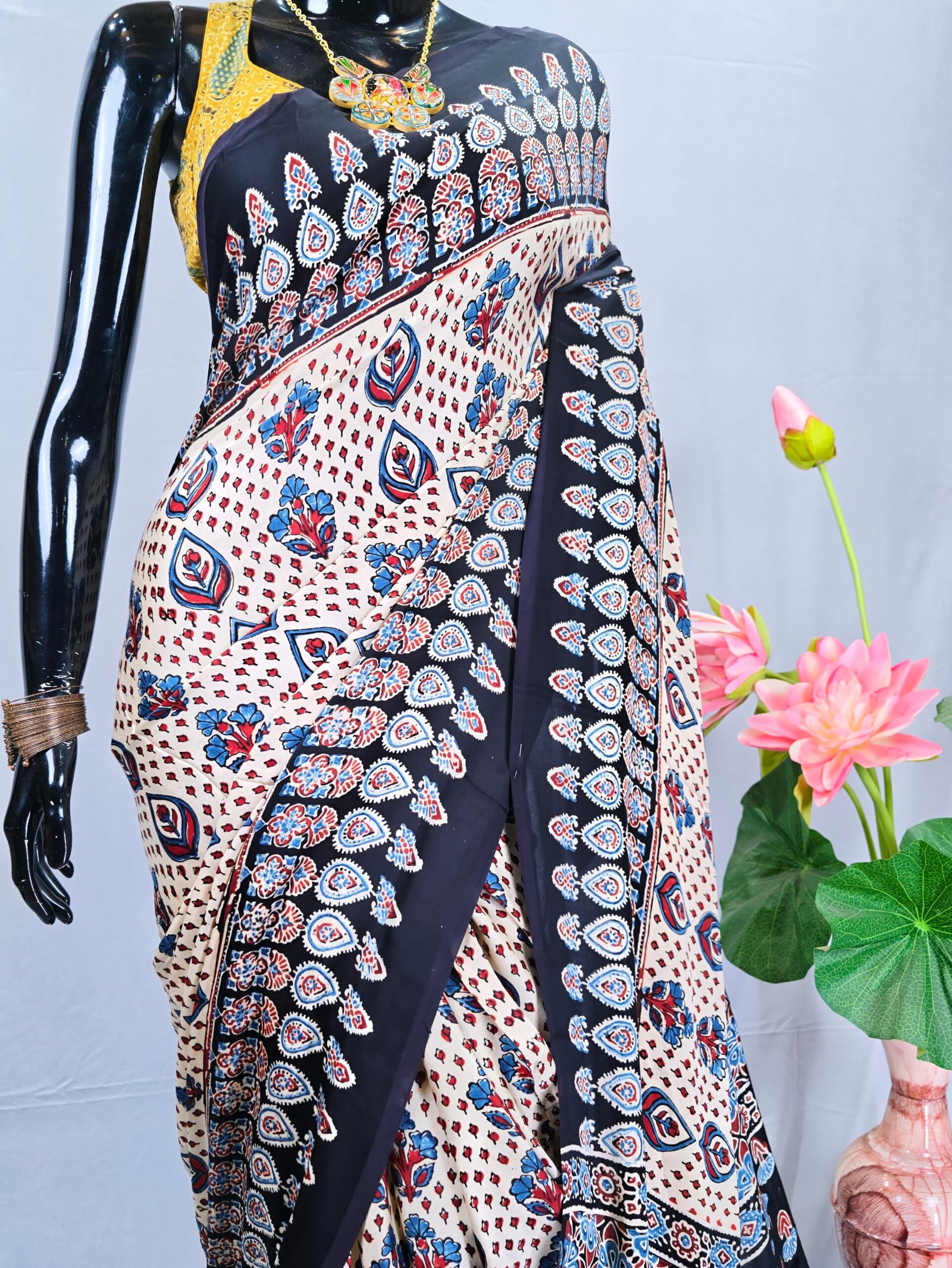 Ajrakh Modal Saree - Image 3