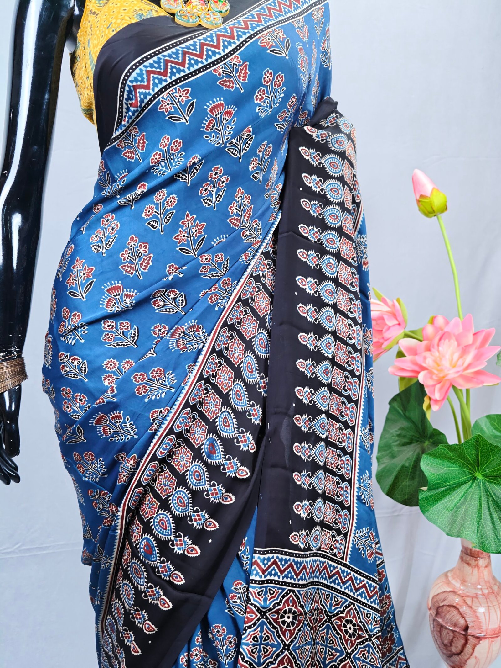 Ajrakh Modal Saree - Image 3