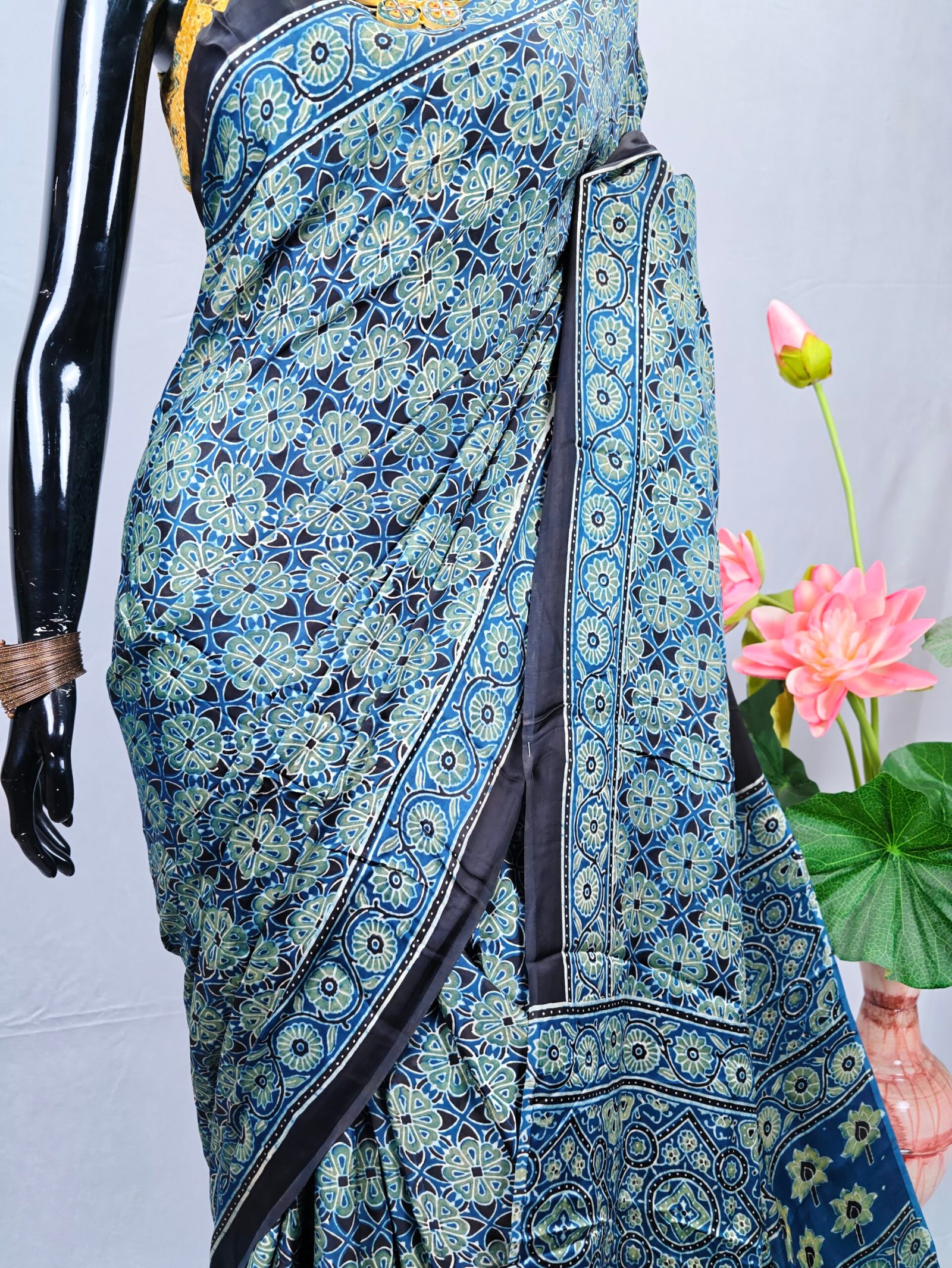 Ajrakh Modal Saree - Image 3
