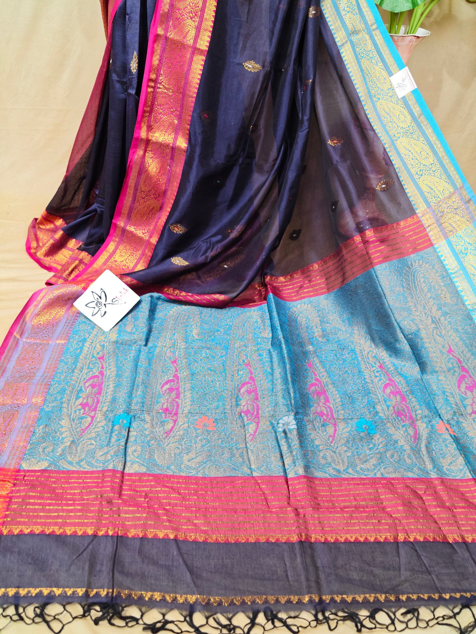 Handloom Mark Bengal Katan - Image 3