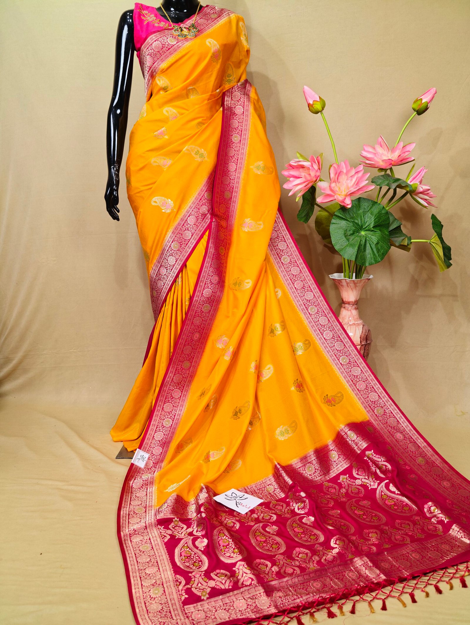 Crepe Khaddi Saree
