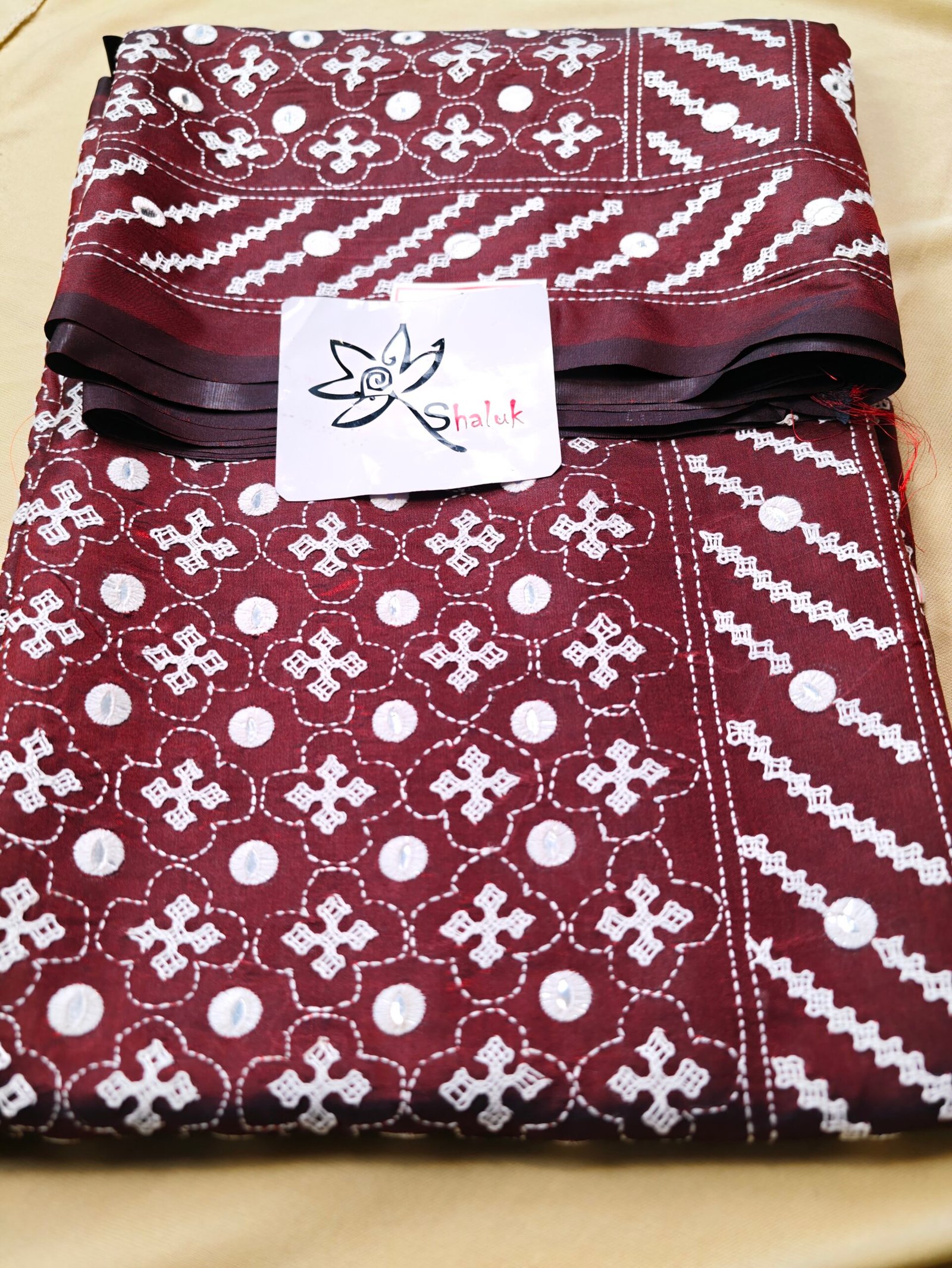 Mirror Gujrati Saree - Image 4