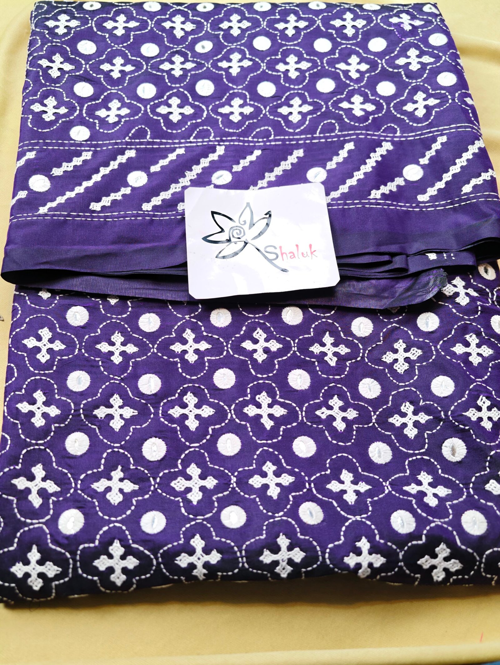 Mirror Gujrati Saree - Image 4