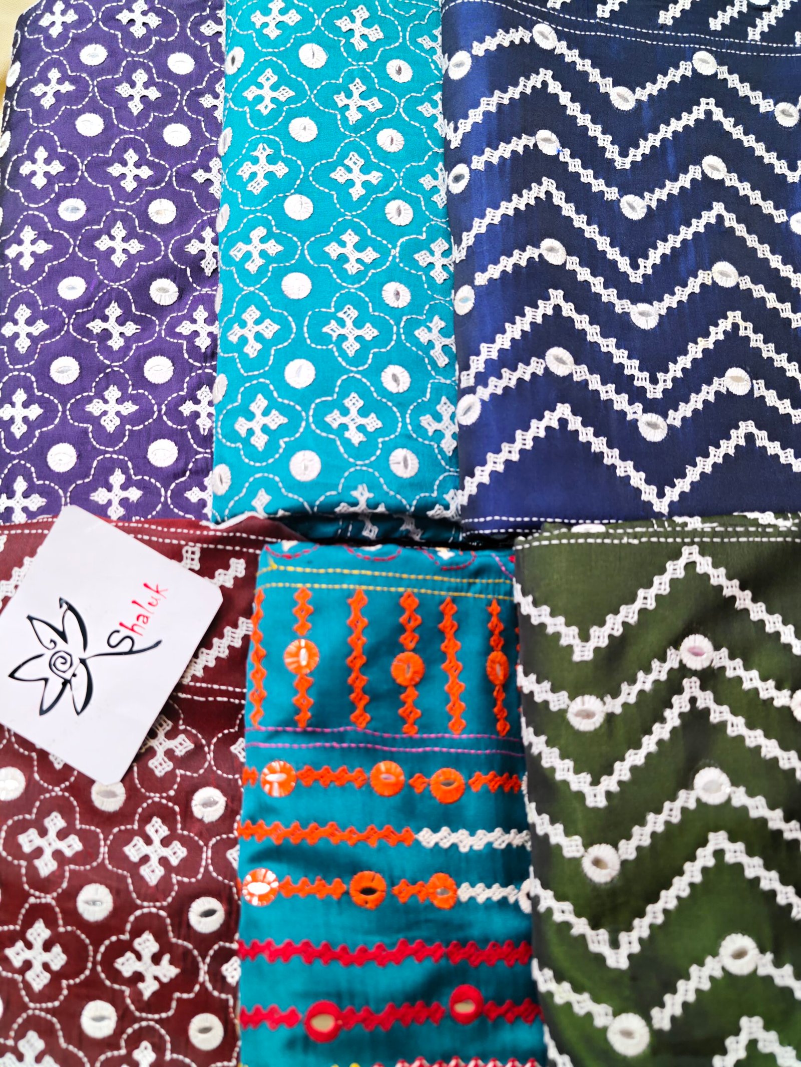 Mirror Gujrati Saree - Image 5