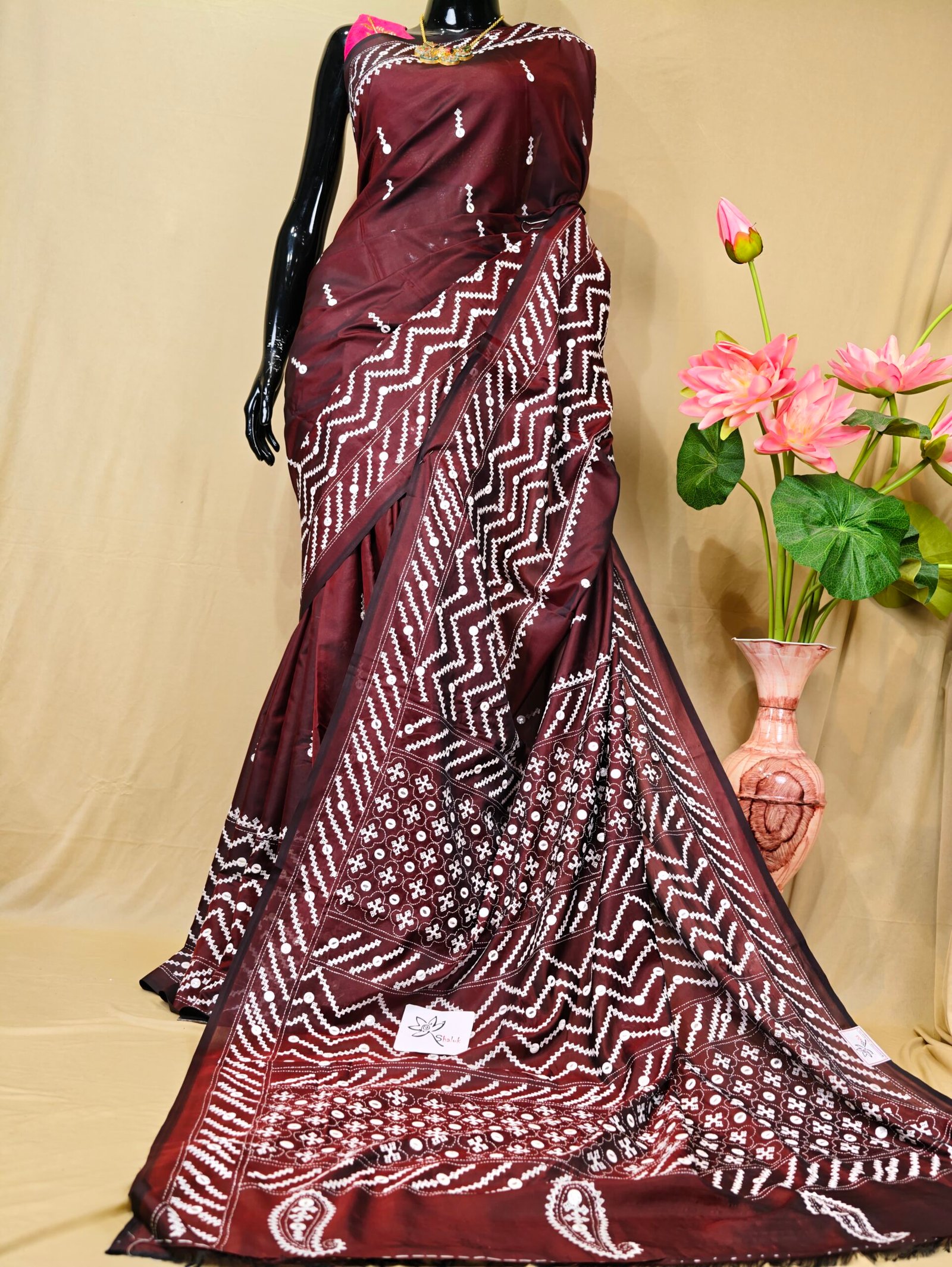 Mirror Gujrati Saree