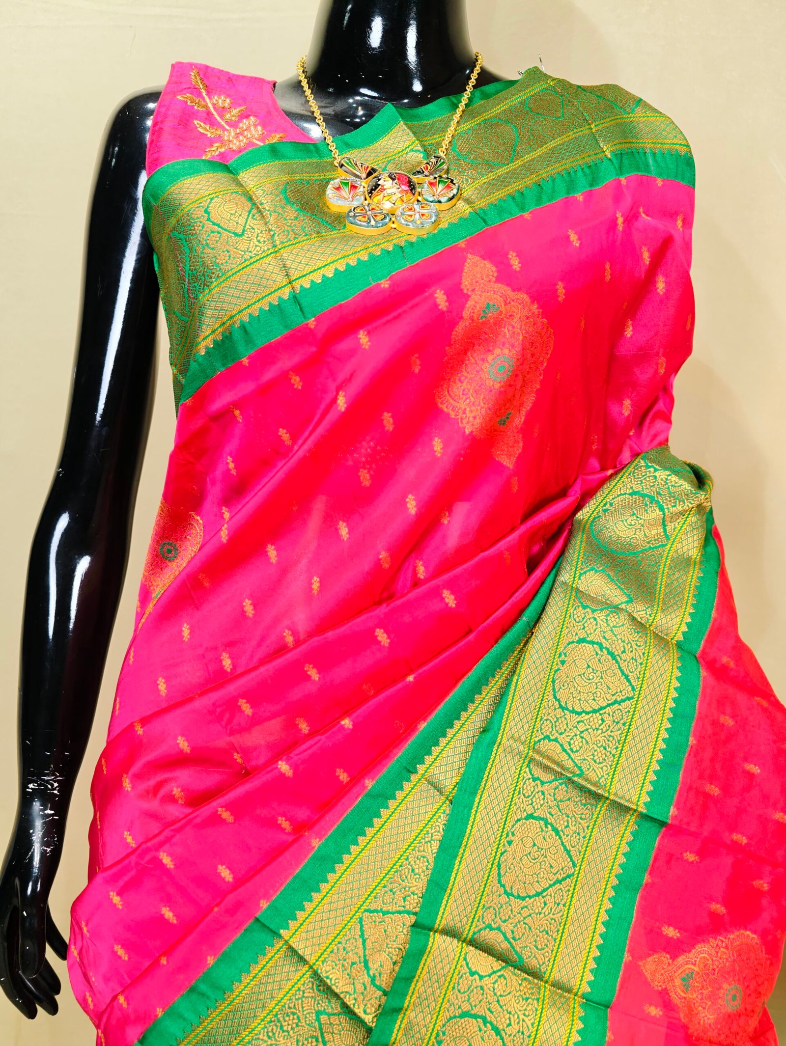 Kadiyal Paithani - Image 2