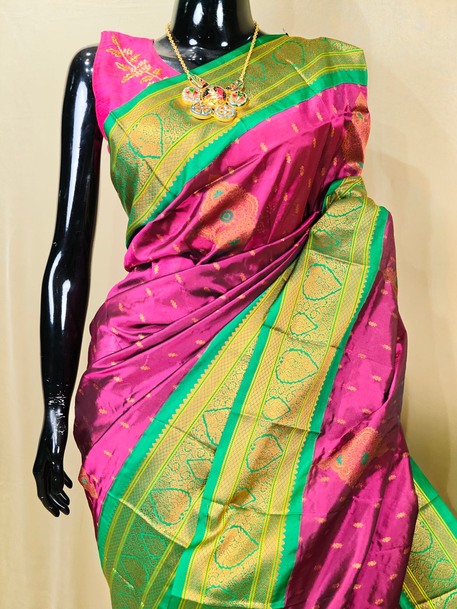 Kadiyal Paithani - Image 2