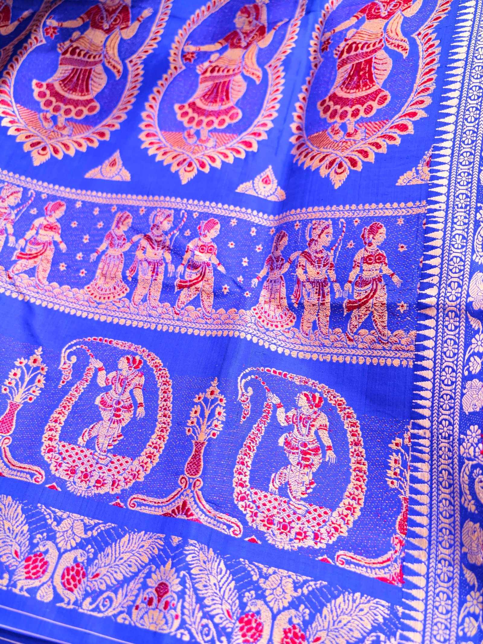Pure Baluchari Saree - Image 4
