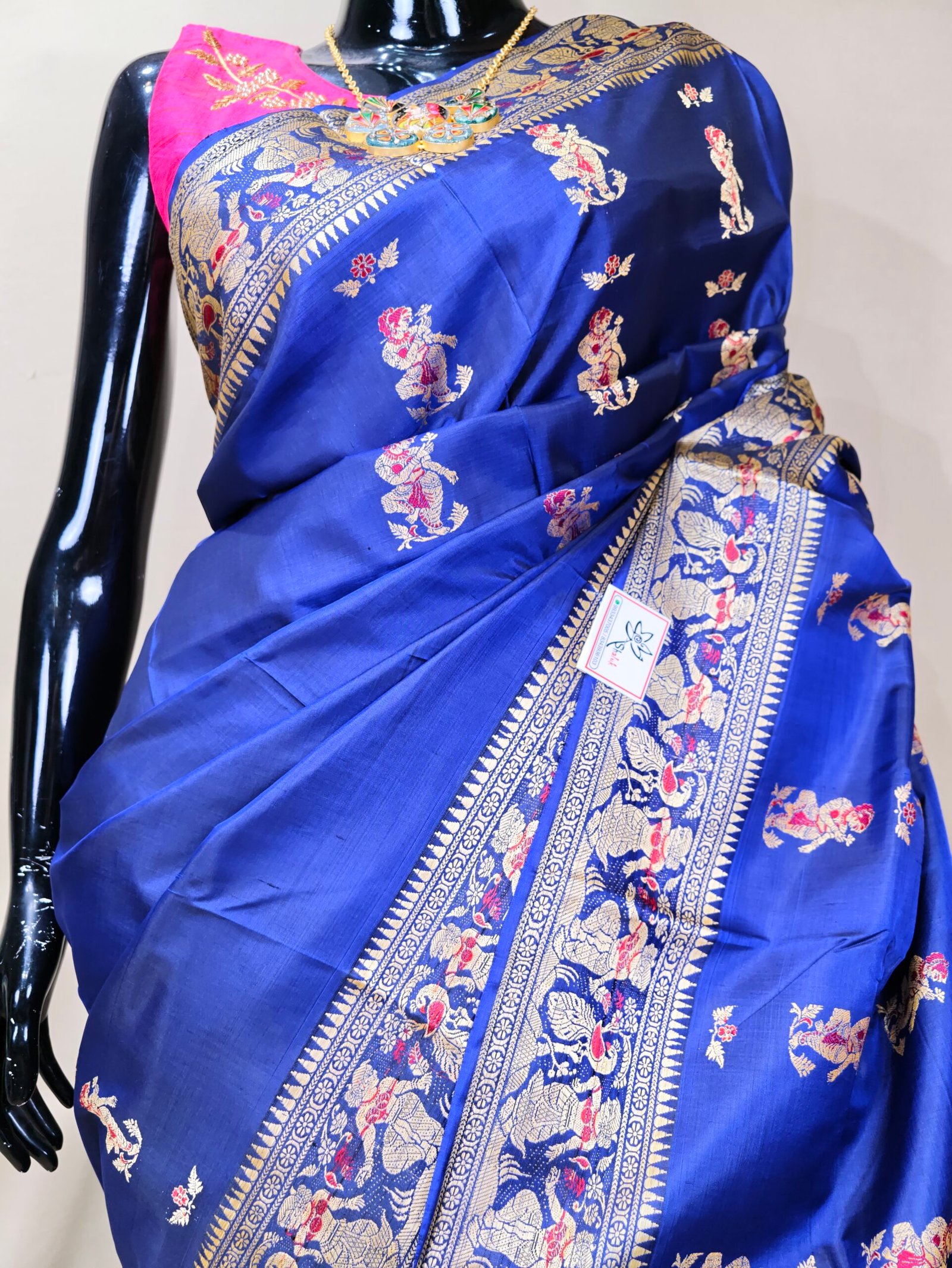 Pure Baluchari Saree - Image 4