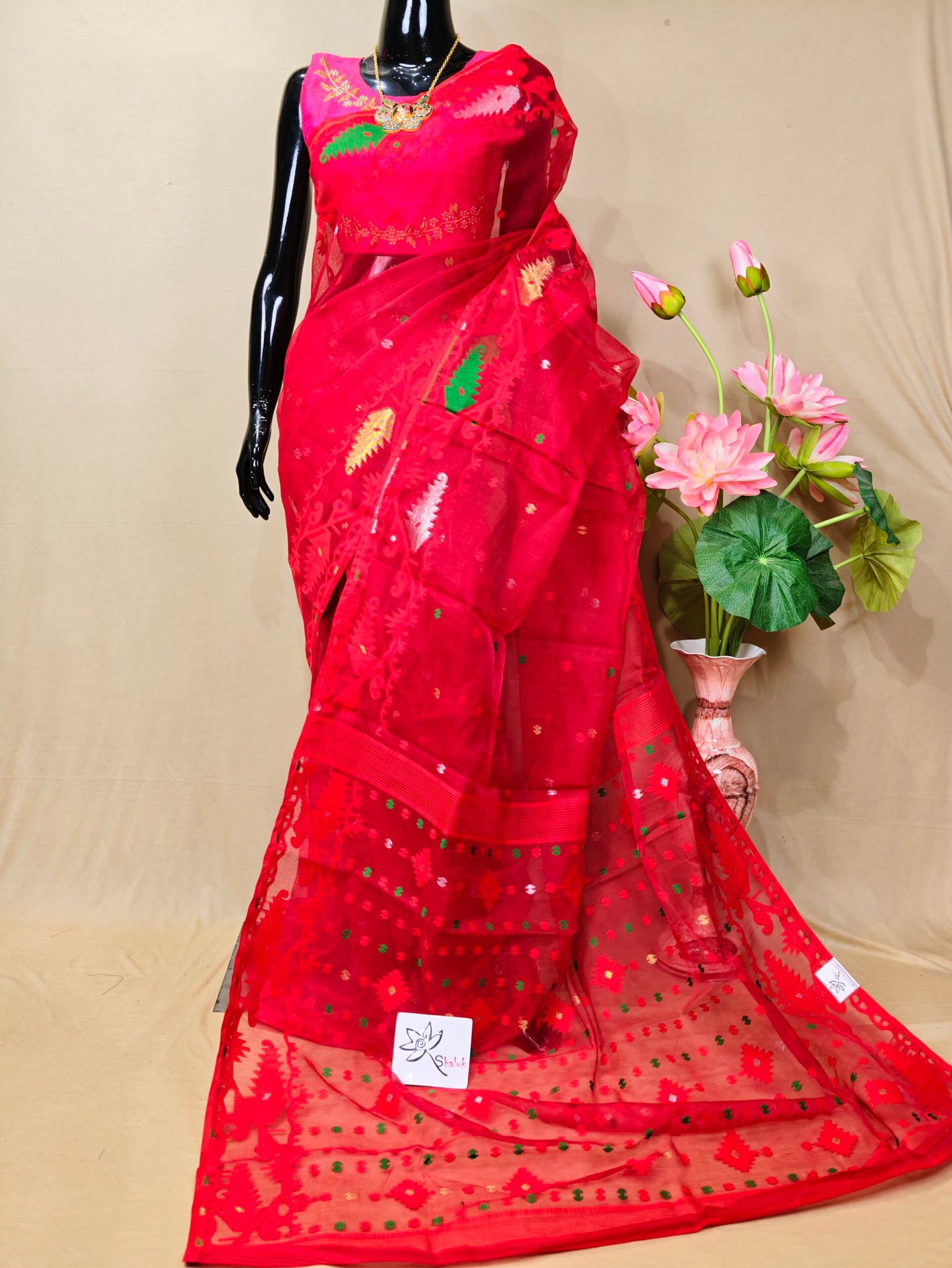 Jamdani Saree
