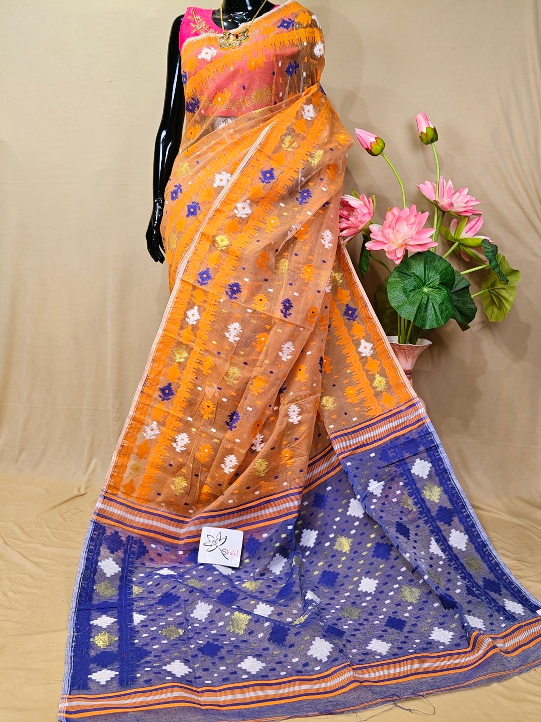 Jamdani Saree