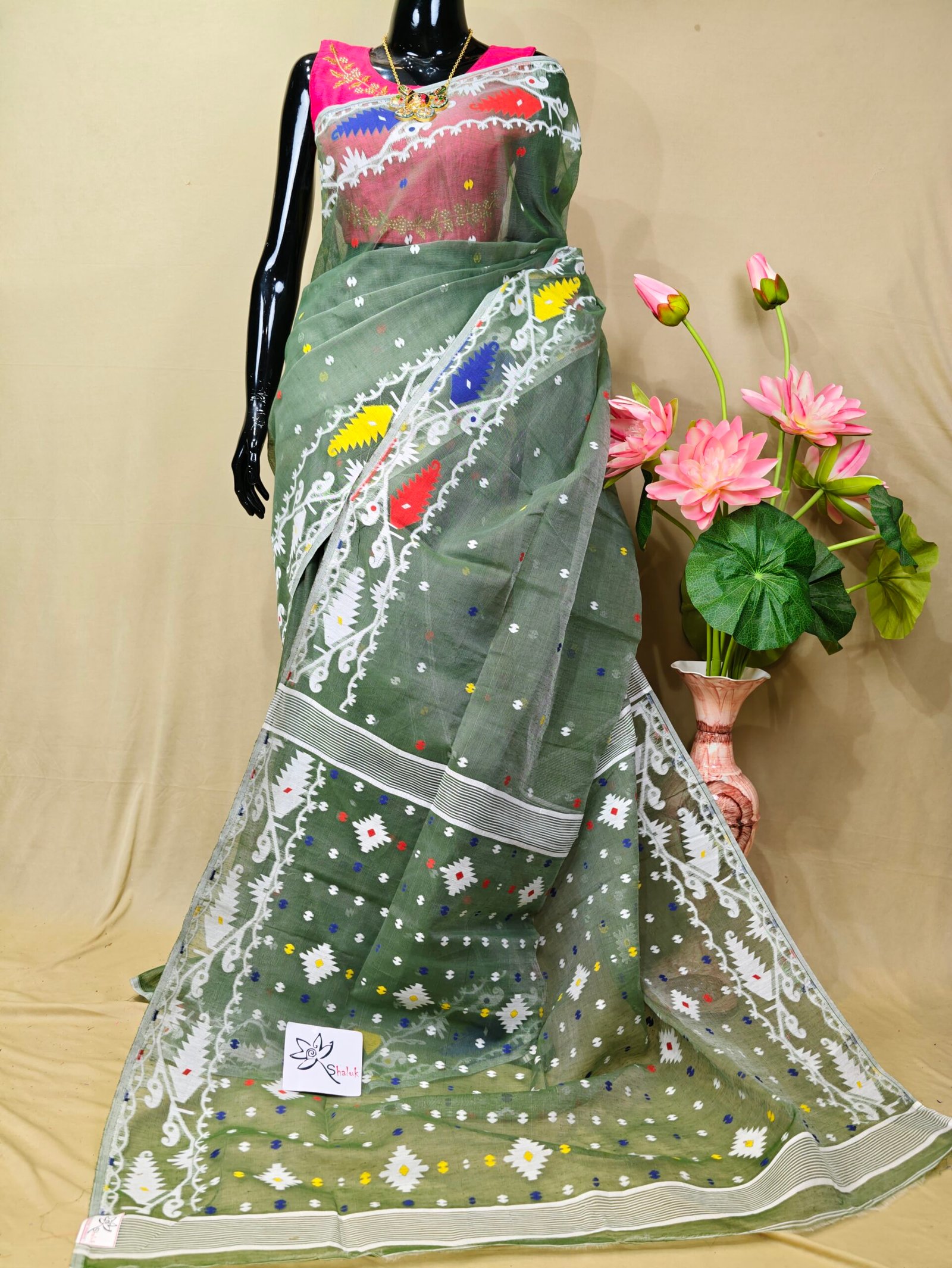 Jamdani Saree