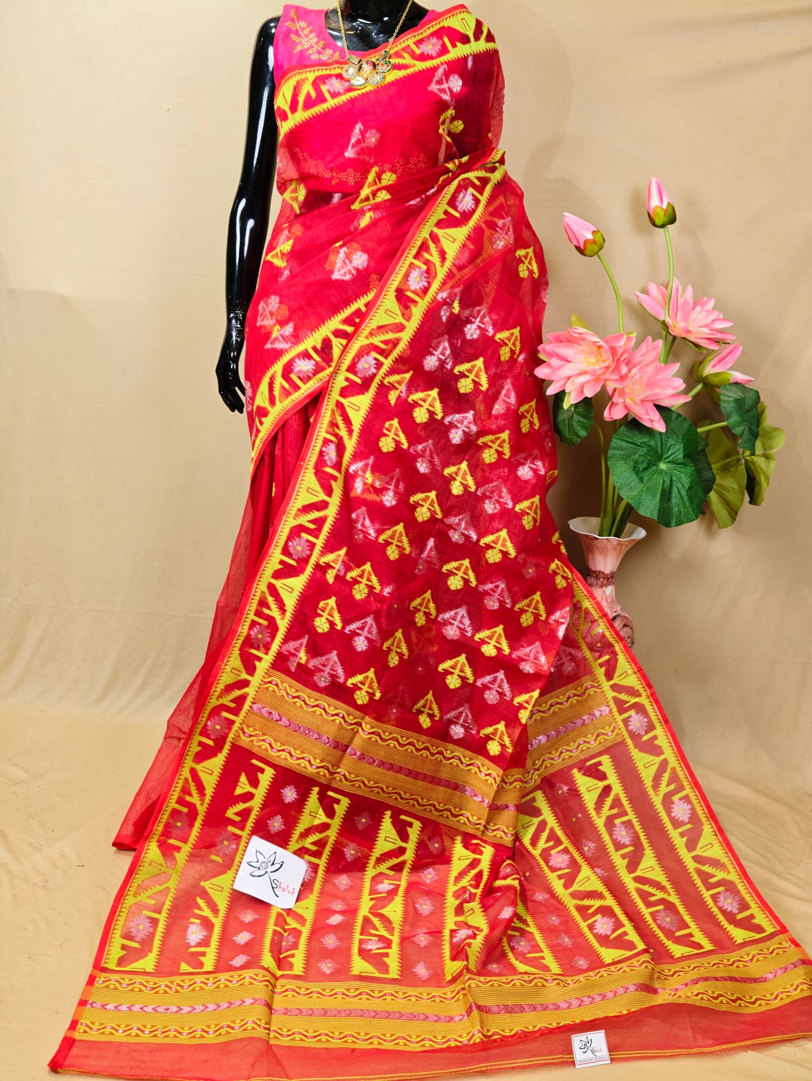 Jamdani Saree